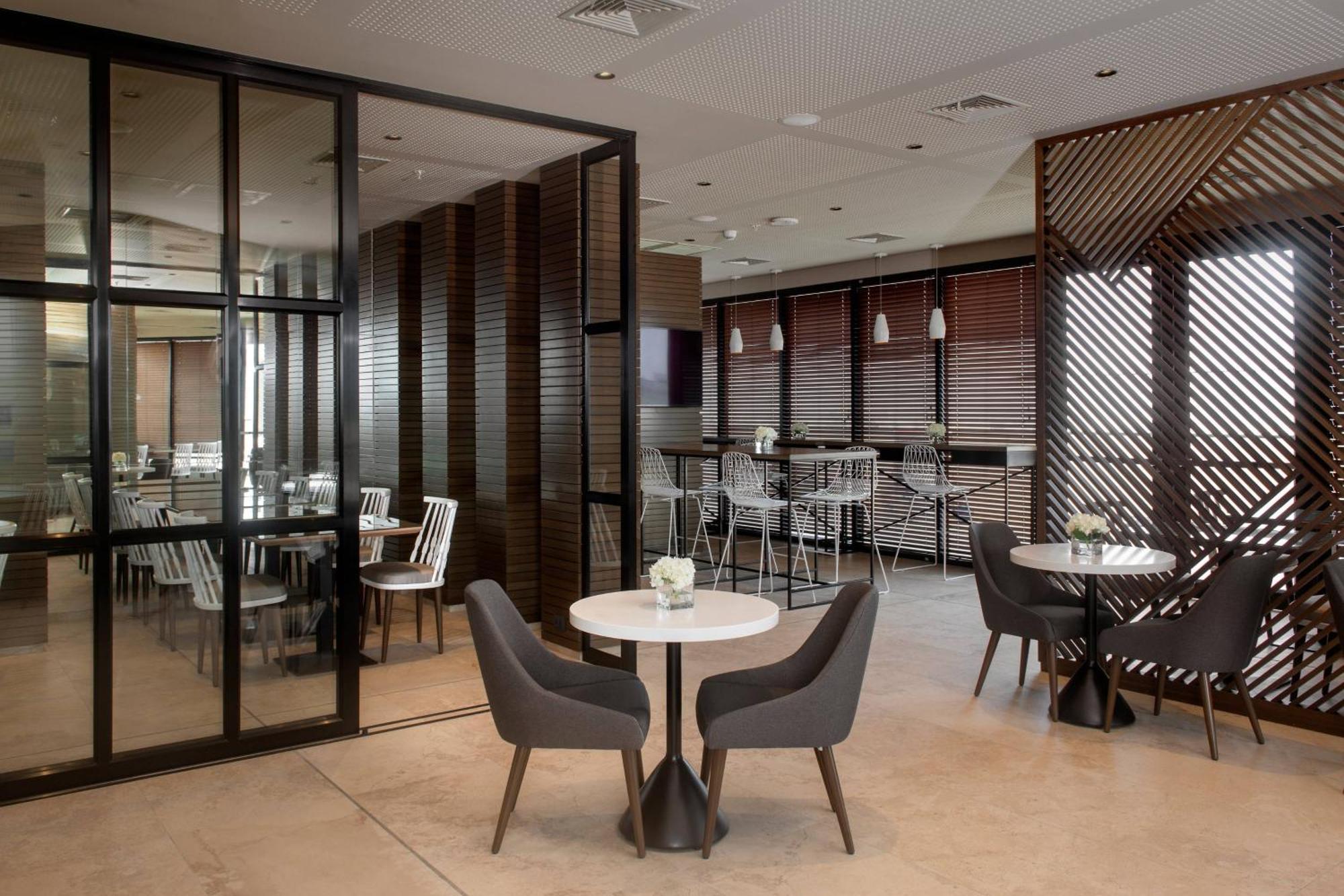 Hotel Fairfield By Marriott Miraflores 3*