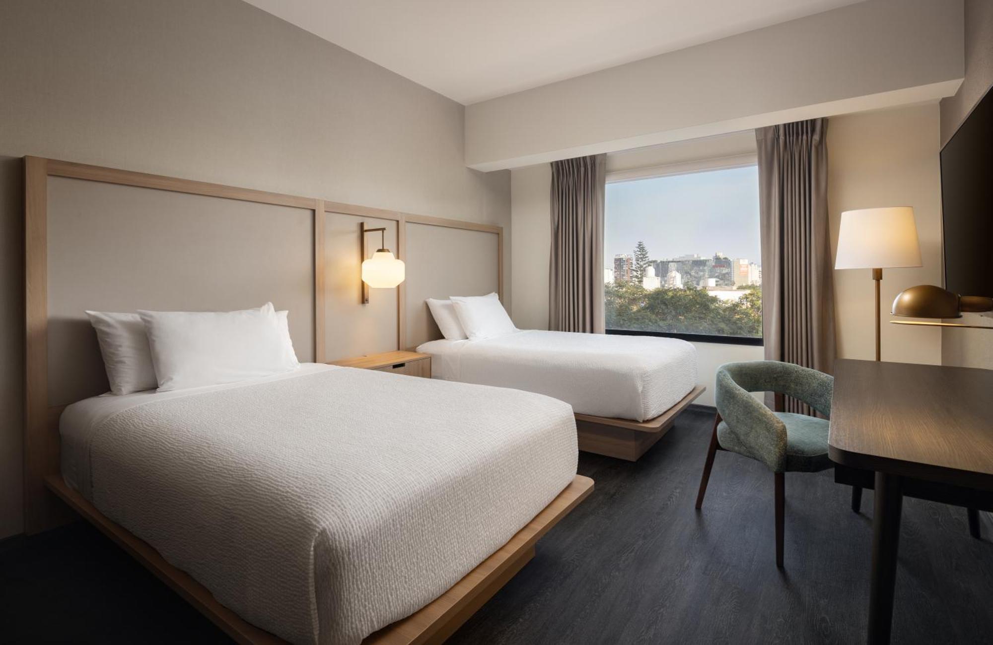 Hotel Fairfield By Marriott Miraflores 3*